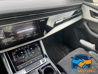 AUDI Q8 usata, con Sistema di navigazione
