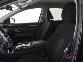 HYUNDAI Tucson usata 8