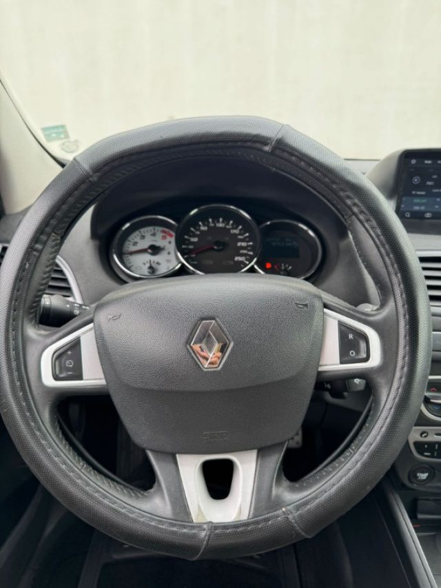 RENAULT Megane usata, con Autoradio
