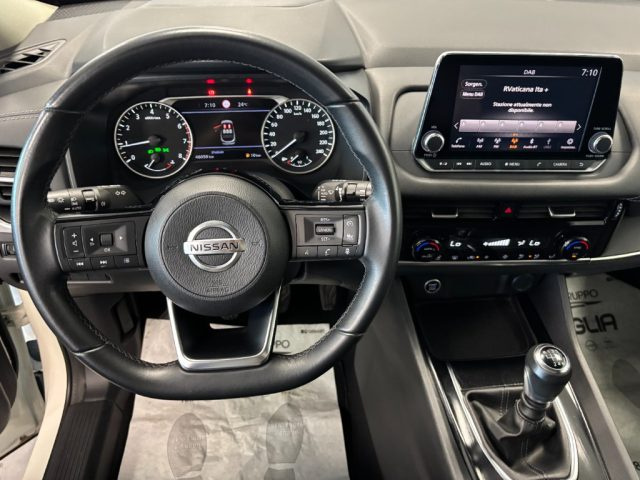 NISSAN Qashqai usata, con Boardcomputer