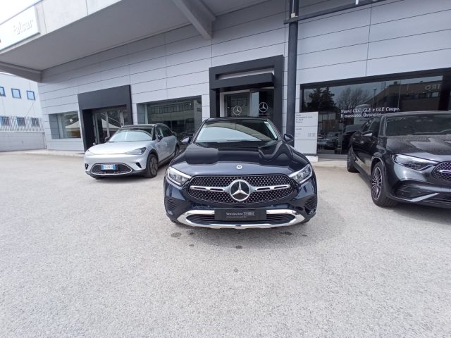 MERCEDES-BENZ GLC 220 usata, con Airbag