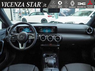 MERCEDES-BENZ A 200 usata, con Chiusura centralizzata