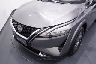 NISSAN Qashqai usata, con Luci diurne LED
