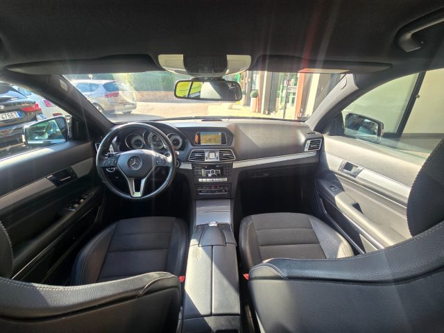 MERCEDES-BENZ E 220 usata, con Autoradio