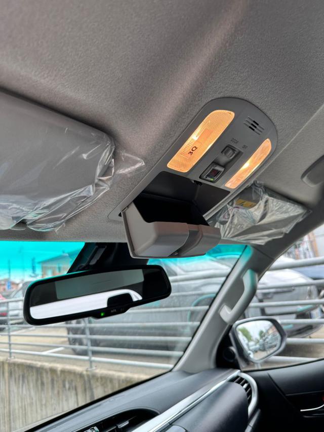 TOYOTA Hilux usata, con Vetri oscurati