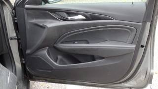 OPEL Insignia usata, con Climatizzatore automatico, 2 zone