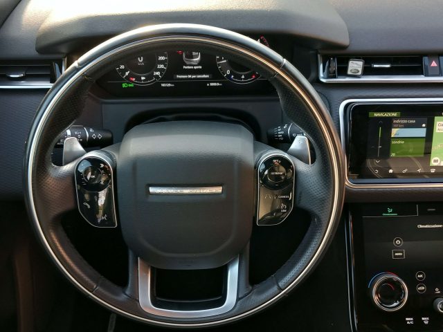 LAND ROVER Range Rover Velar usata, con Chiusura centralizzata
