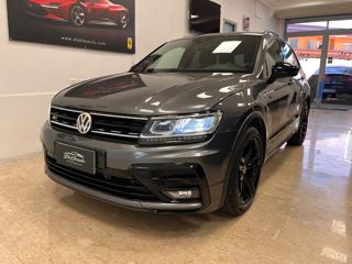 VOLKSWAGEN Tiguan 1.6 TDI SCR Urban BlueMotion Technology R-LINE
