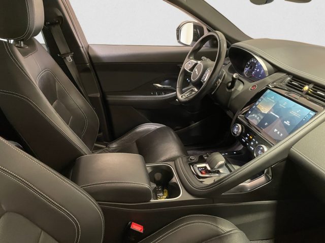 JAGUAR E-Pace usata, con Alzacristalli elettrici