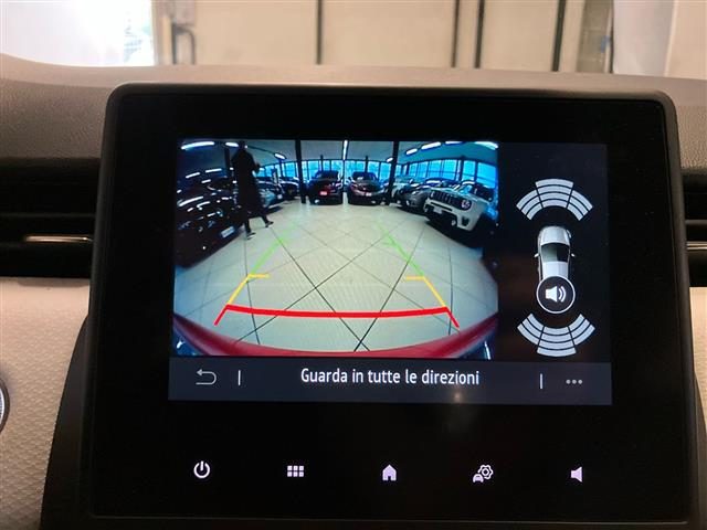 RENAULT Clio usata, con Fari LED