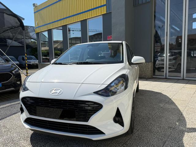 HYUNDAI i10 usata, con Sistema di navigazione