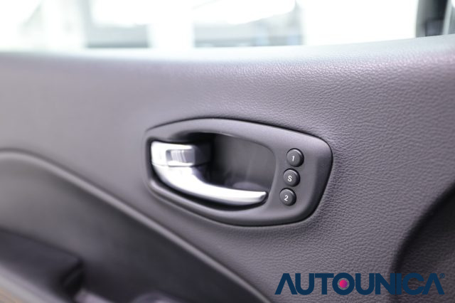 JEEP Compass usata, con Sound system