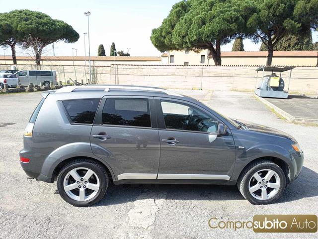 MITSUBISHI Outlander usata, con Chiusura centralizzata