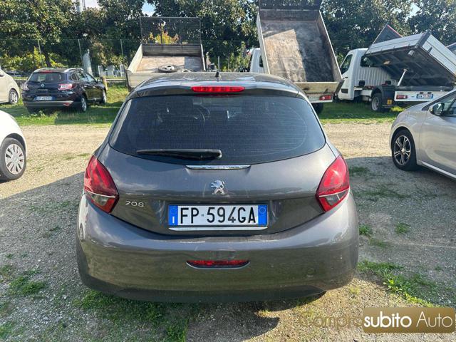 PEUGEOT 208 usata, con Alzacristalli elettrici