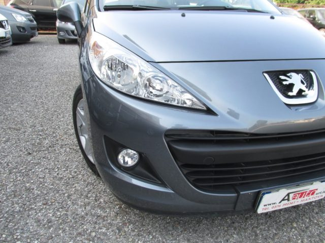 PEUGEOT 207 usata 42