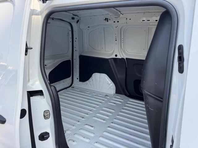 PEUGEOT Partner usata, con Servosterzo