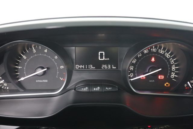 PEUGEOT 208 usata 6