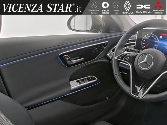 MERCEDES-BENZ E 220 usata, con Climatizzatore