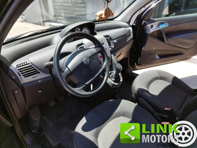 LANCIA Ypsilon usata, con Fendinebbia