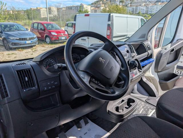 PEUGEOT Boxer usata, con Climatizzatore