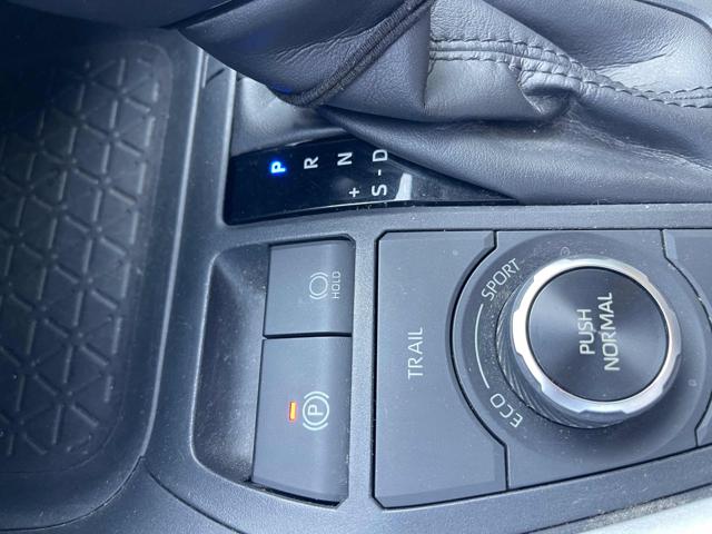 TOYOTA RAV 4 MY23 usata, con Cerchi in lega