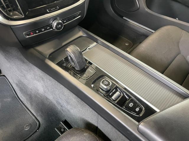 VOLVO V60 usata, con Volante in pelle