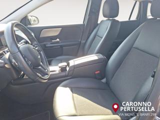 MERCEDES-BENZ GLA 180 usata, con Autoradio