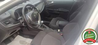 ALFA ROMEO Giulietta usata, con Autoradio