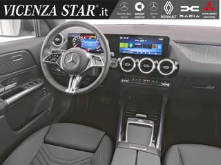 MERCEDES-BENZ GLA 180 usata, con Autoradio