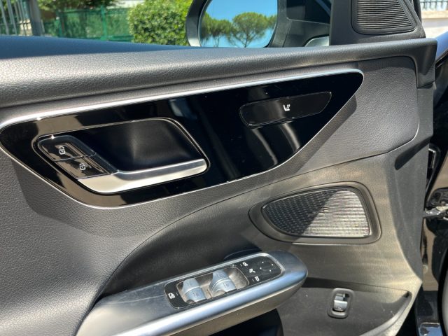 MERCEDES-BENZ C 220 usata, con Controllo trazione