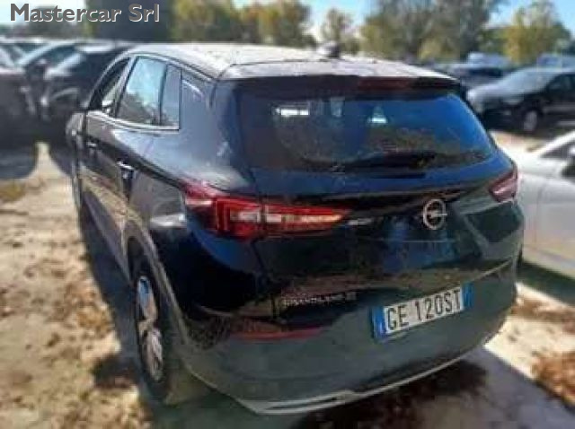 OPEL Grandland X usata, con Alzacristalli elettrici