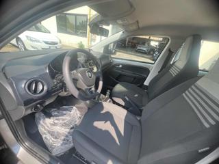 VOLKSWAGEN up! usata, con Cruise Control