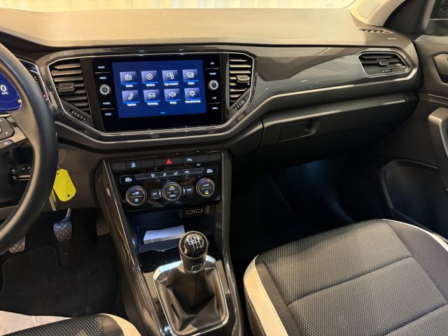 VOLKSWAGEN T-Roc usata, con Cerchi in lega