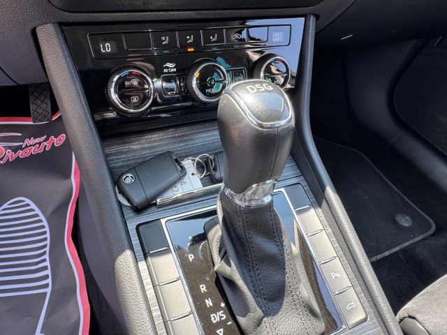 SKODA Superb usata, con Cronologia tagliandi