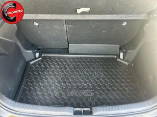 TOYOTA Yaris usata, con Servosterzo