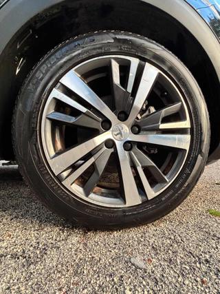 PEUGEOT 3008 usata, con Sistema di navigazione