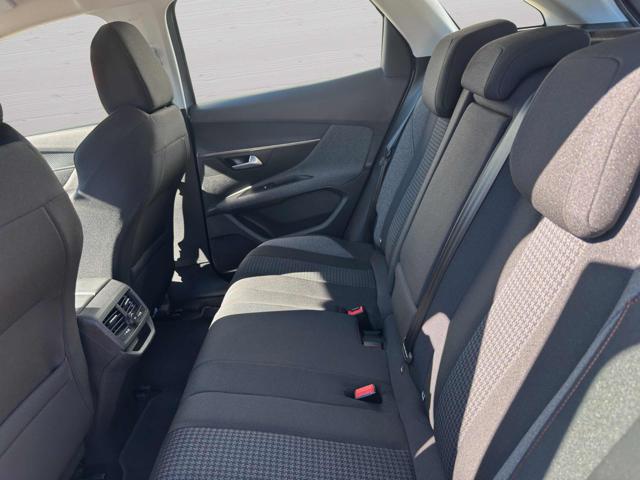 PEUGEOT 3008 usata, con Controllo automatico clima