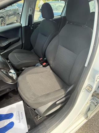PEUGEOT 208 usata, con Airbag laterali