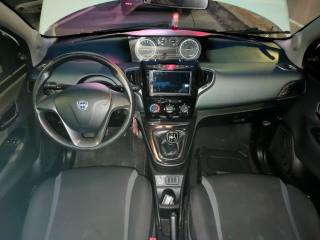 LANCIA Ypsilon usata, con Immobilizzatore elettronico