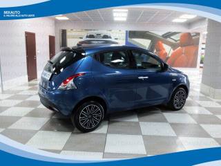 LANCIA Ypsilon usata, con Airbag