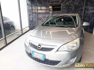 OPEL Astra usata, con Airbag