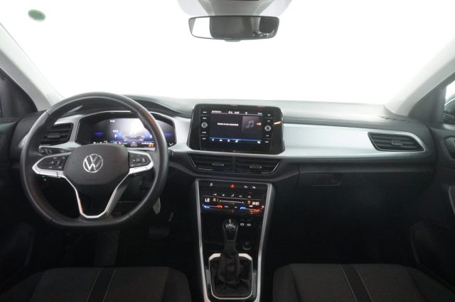 VOLKSWAGEN T-Roc usata 11