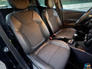 RENAULT Clio usata, con Specchietti laterali elettrici