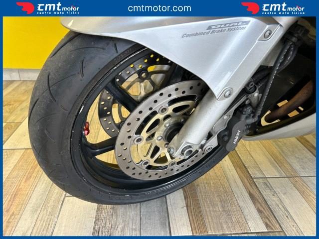 HONDA VFR 800 usata 7