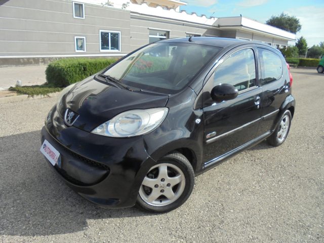 PEUGEOT 107 usata, con Airbag