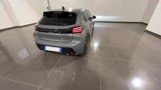 PEUGEOT 208 usata, con Airbag laterali