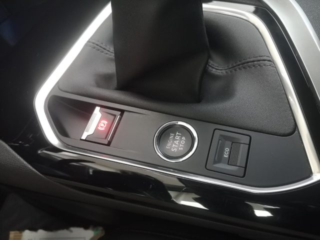 PEUGEOT 3008 usata, con Bluetooth
