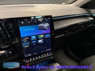 RENAULT Austral usata, con USB