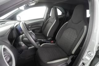 TOYOTA Aygo X usata 2