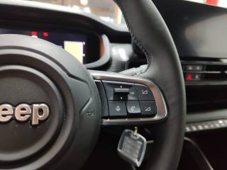 JEEP Avenger usata, con Autoradio digitale